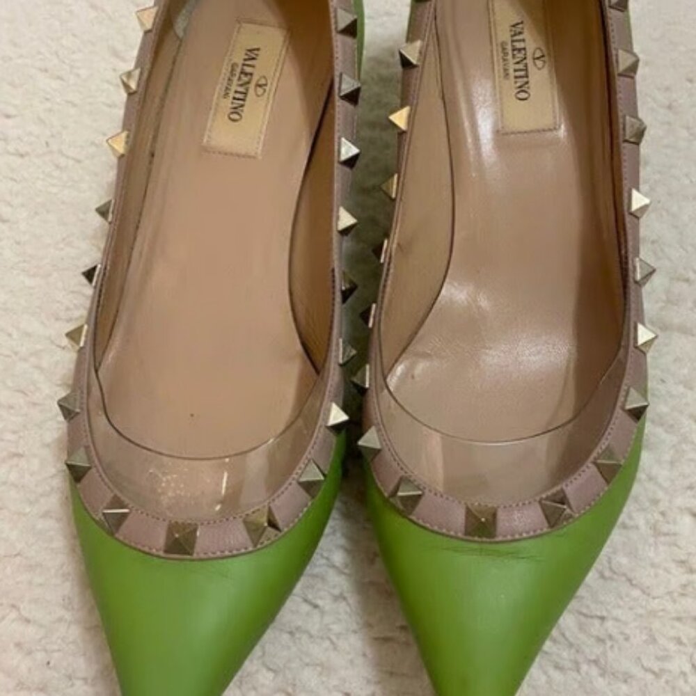 Valentino Garavani Rock Stud Kitten Heels